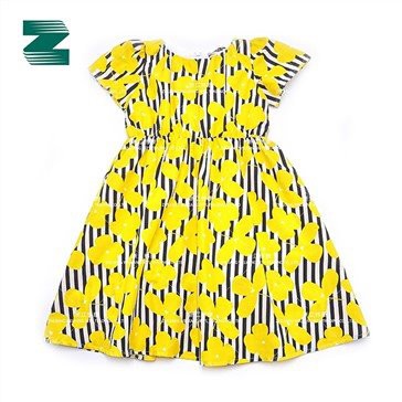 Bavlněné tkané šaty s kulatým výstřihem a krátkým rukávem s potiskem